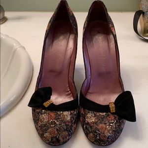 Adorable Sparkly Velvet Bow 👠 🤗